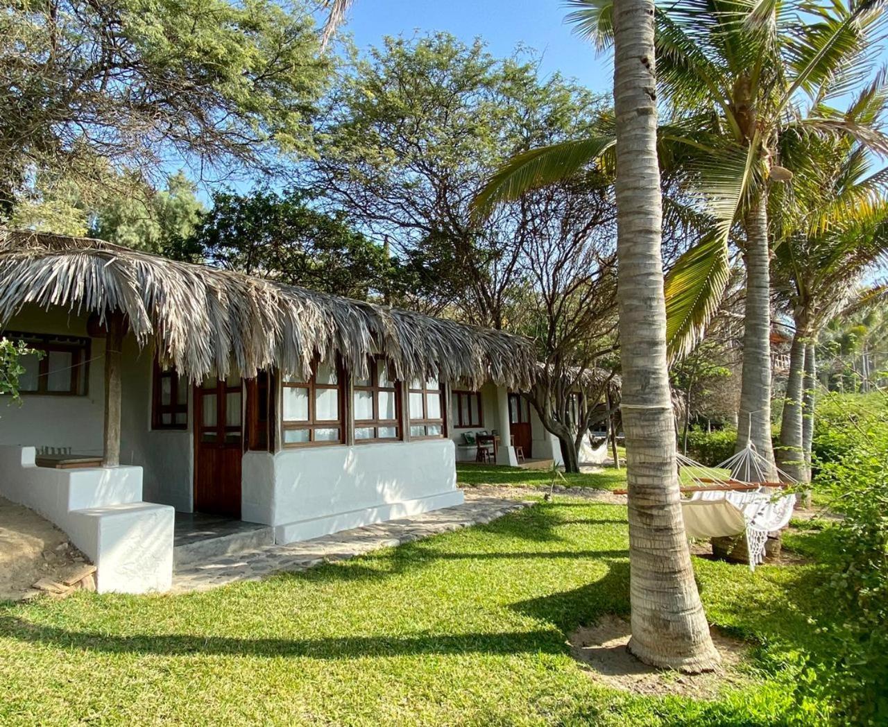 Bungalows Las Balsas Mancora Exterior photo